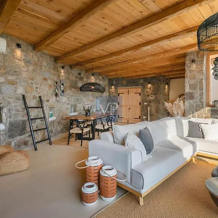 Vila Nirvana- Calm Relaxing And No Wind!